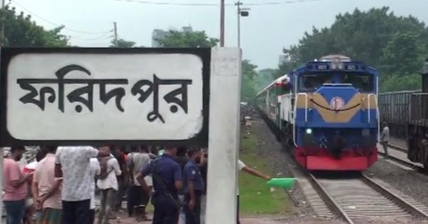 পদ্মায় ট্রেন চলবে ১০ অক্টোবর, ঢাকা-ফরিদপুর সম্ভাব্য ভাড়া ২০০