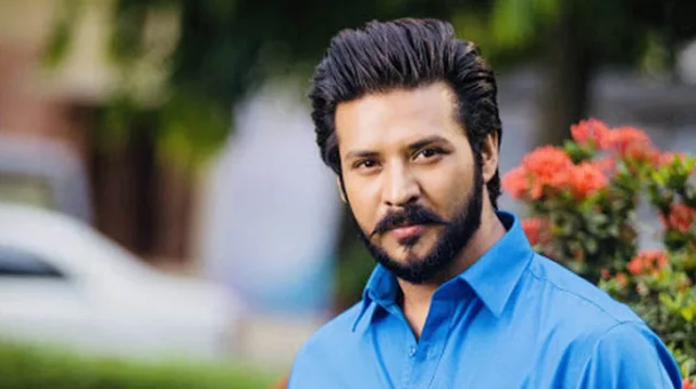 দুবাই থেকে ফিরেই যুক্তরাষ্ট্রে যাচ্ছেন নিরব