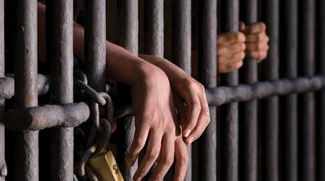 প্যারোলে মুক্তি মেলিনি ছেলের, বাবার লাশ গেল কারাগারে