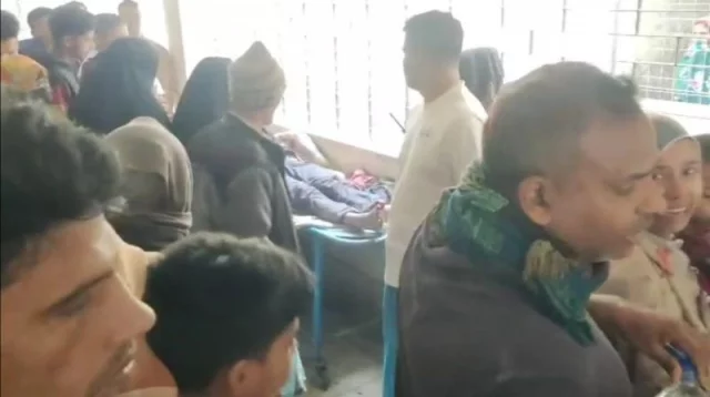 নরসিংদীতে দুই পক্ষের সংঘর্ষ, গুলিবিদ্ধ হয়ে শিক্ষার্থী নিহত